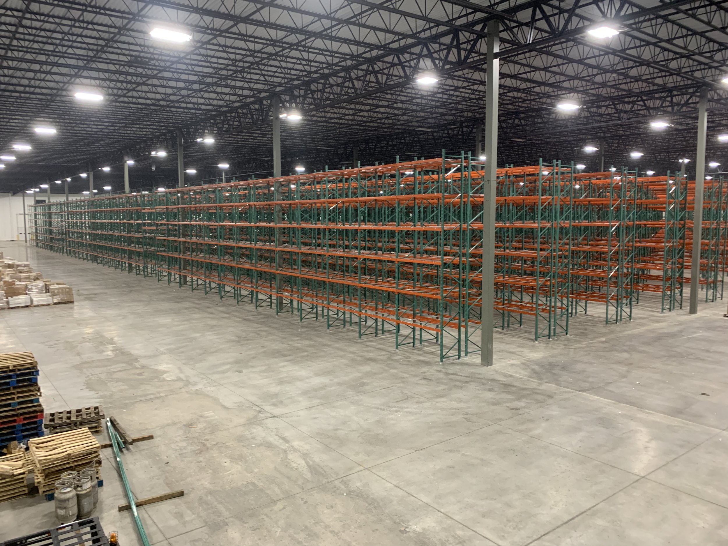 300,000 Sq Ft Warehouse, used and new material